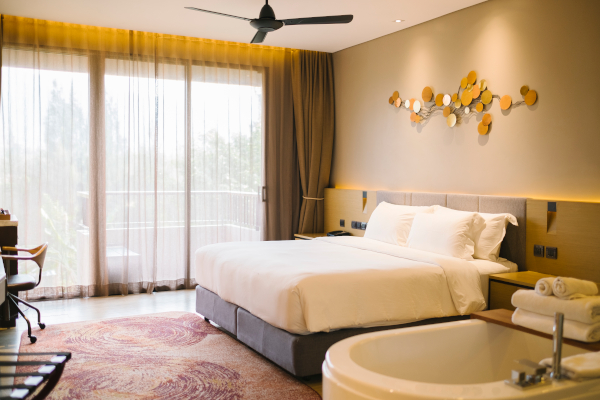 L'oreiller Duvet pour hôtel litex apporte une touche d'élégance à votre literie. Moelleux et très confortable pour un repos de qualité.