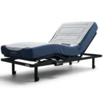 Matelas Lira Relax installé sur un sommier électrique articulé