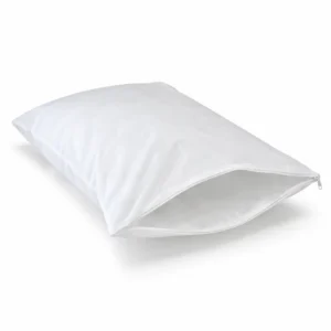 Sous-taie de protection oreiller blanche en tissu non tissé avec fermeture zippée sur fond blanc